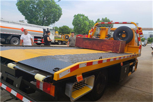 隆阳附近拖车电话号码服务