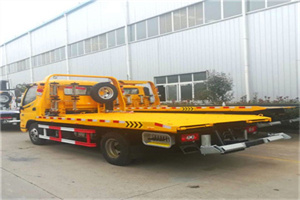 隆阳附近拖车救援搭电